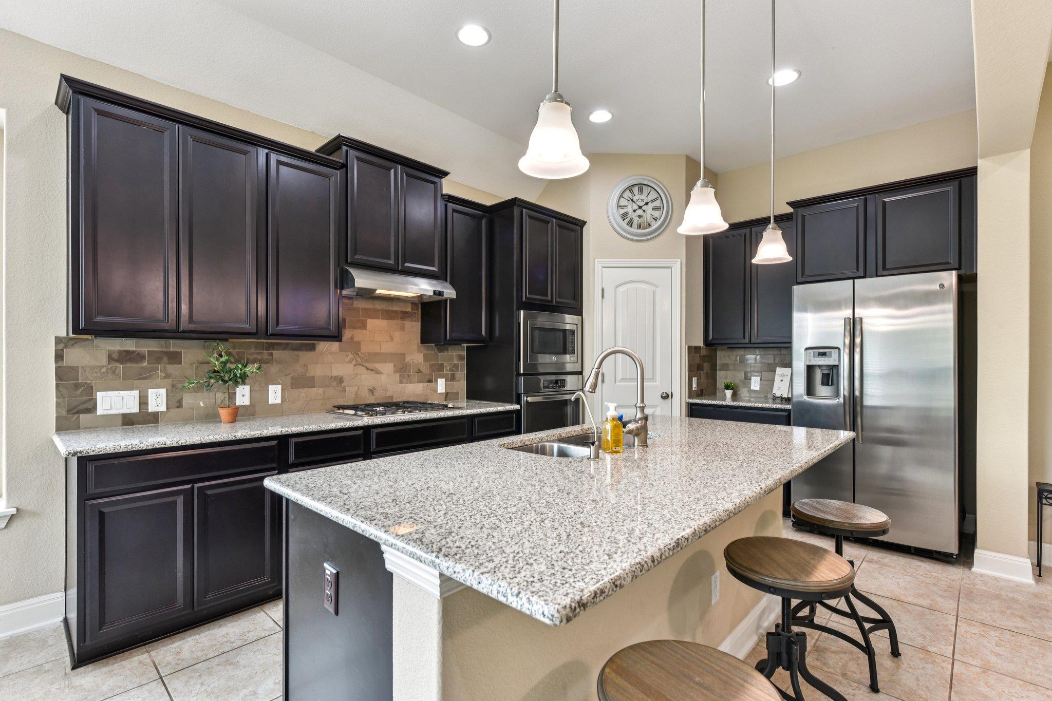 5521 Brady Bayou Cv, Austin, TX 78738