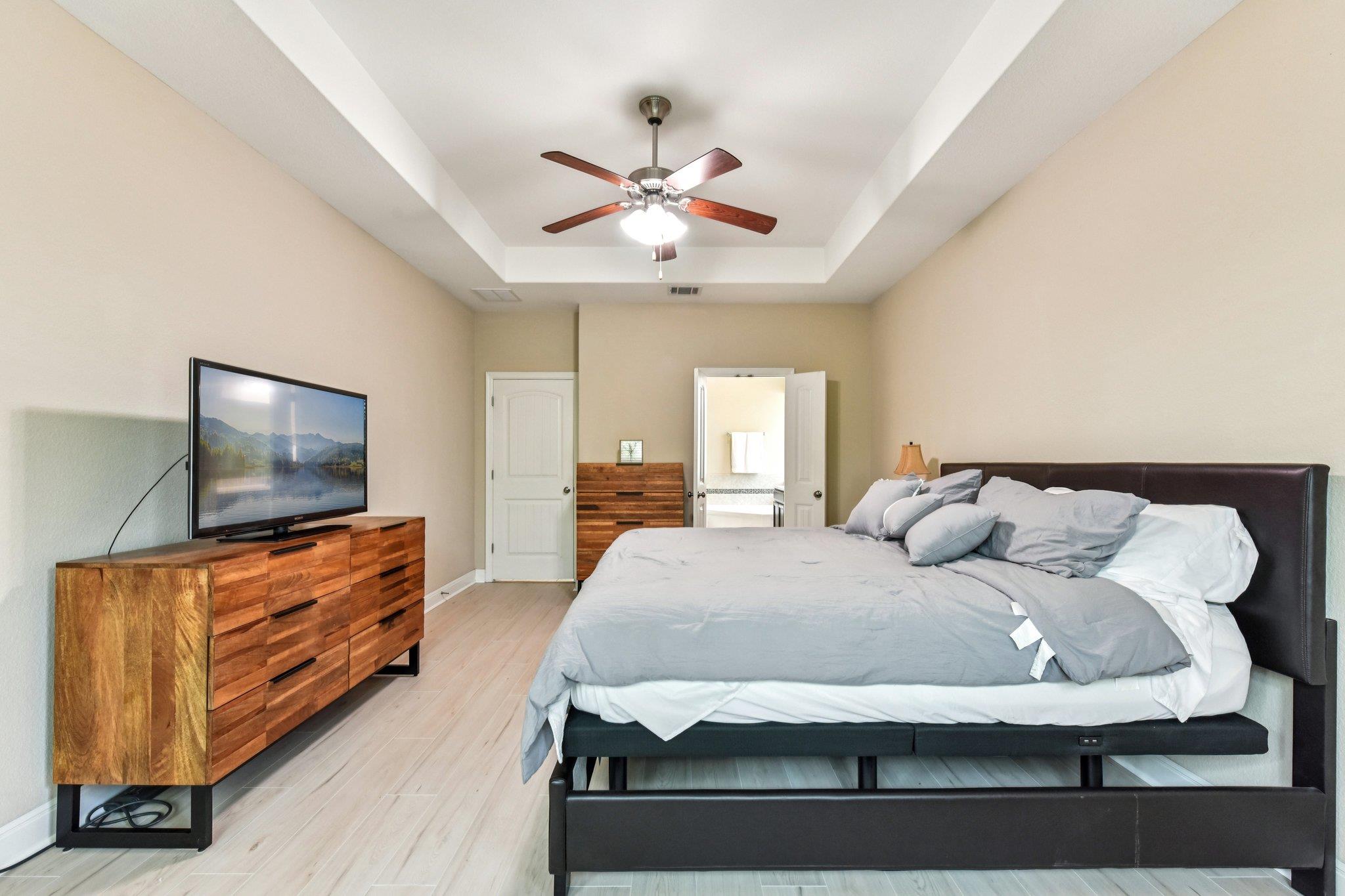 5521 Brady Bayou Cv, Austin, TX 78738