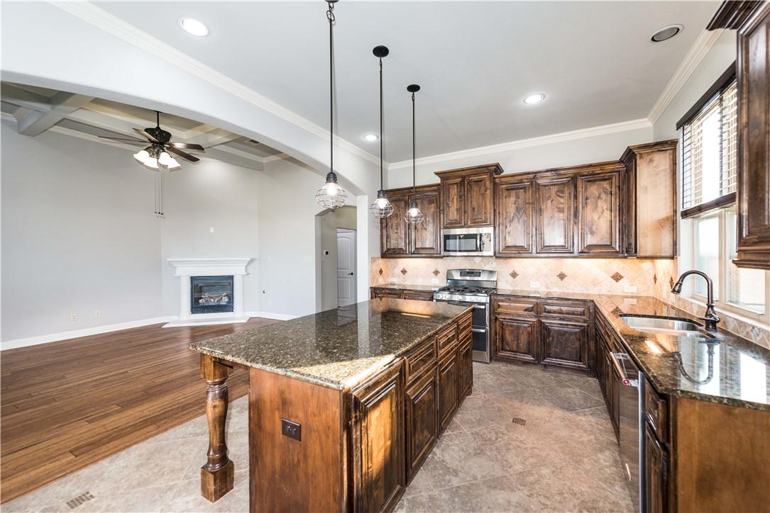 108 Yukon Cv, Hutto, TX 78634