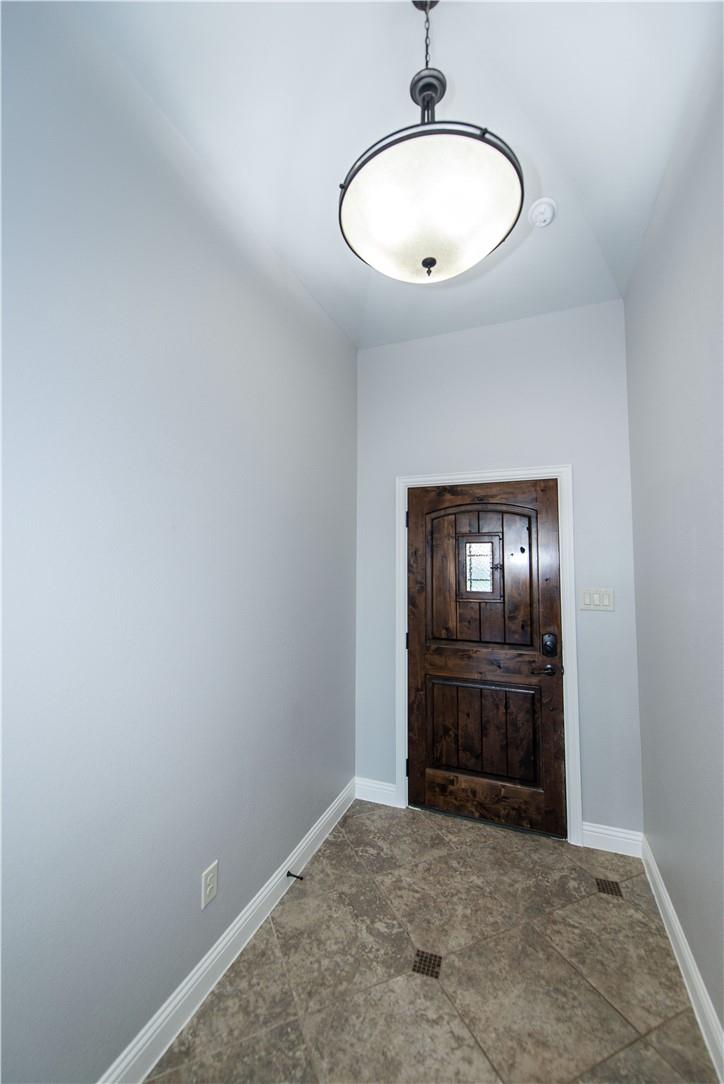 108 Yukon Cv, Hutto, TX 78634