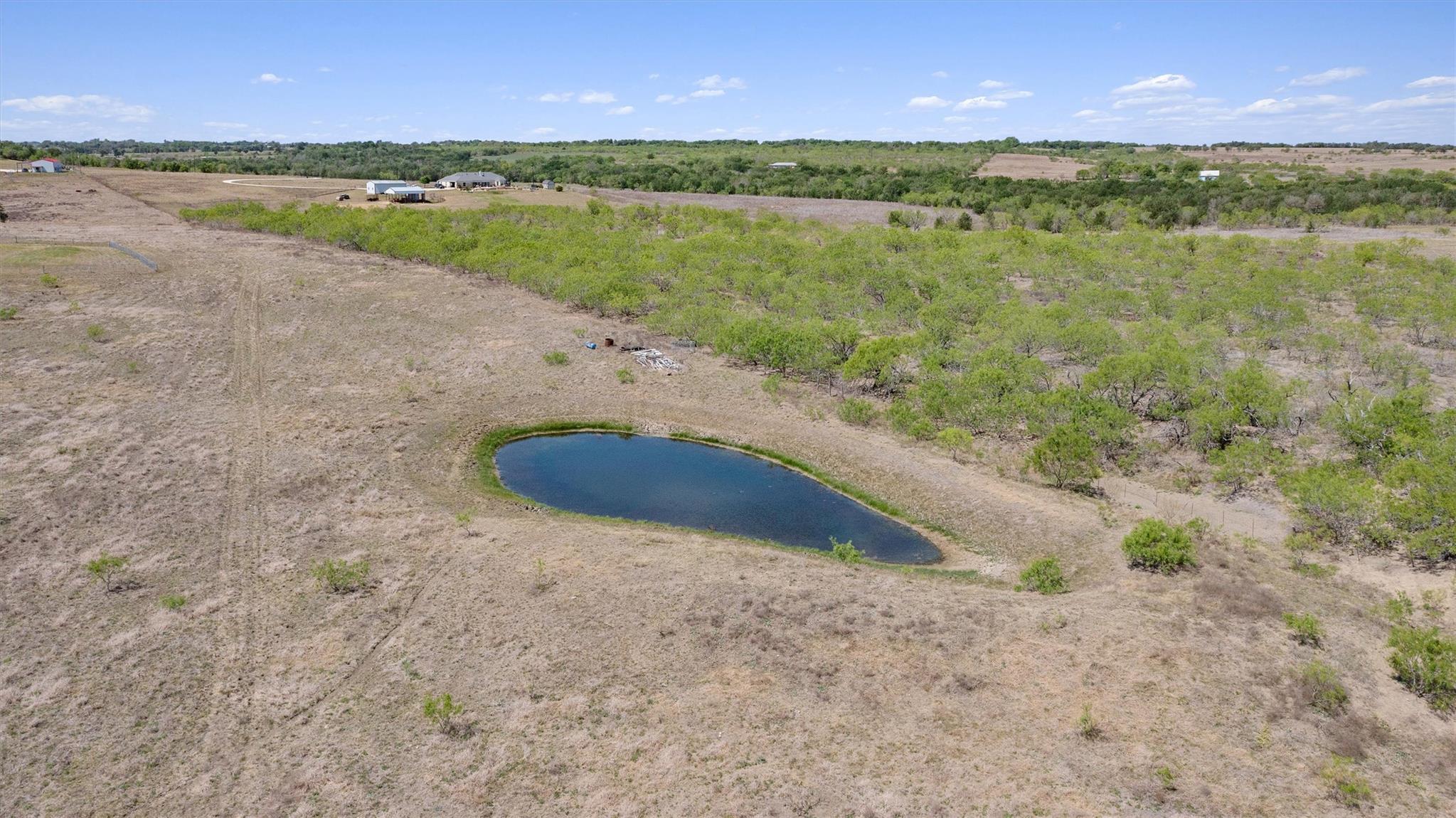 1167 County Road 427, Thrall, TX 76578