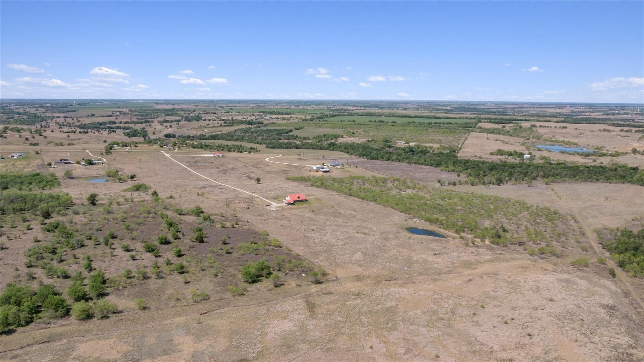 1167 County Road 427, Thrall, TX 76578