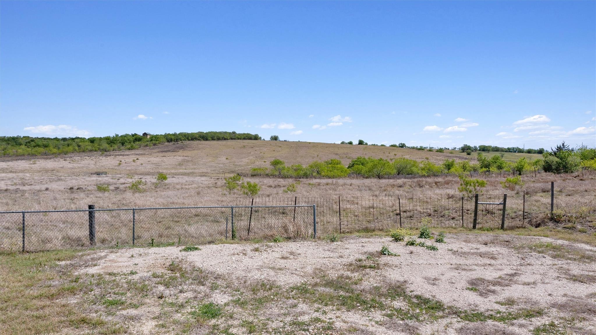 1167 County Road 427, Thrall, TX 76578