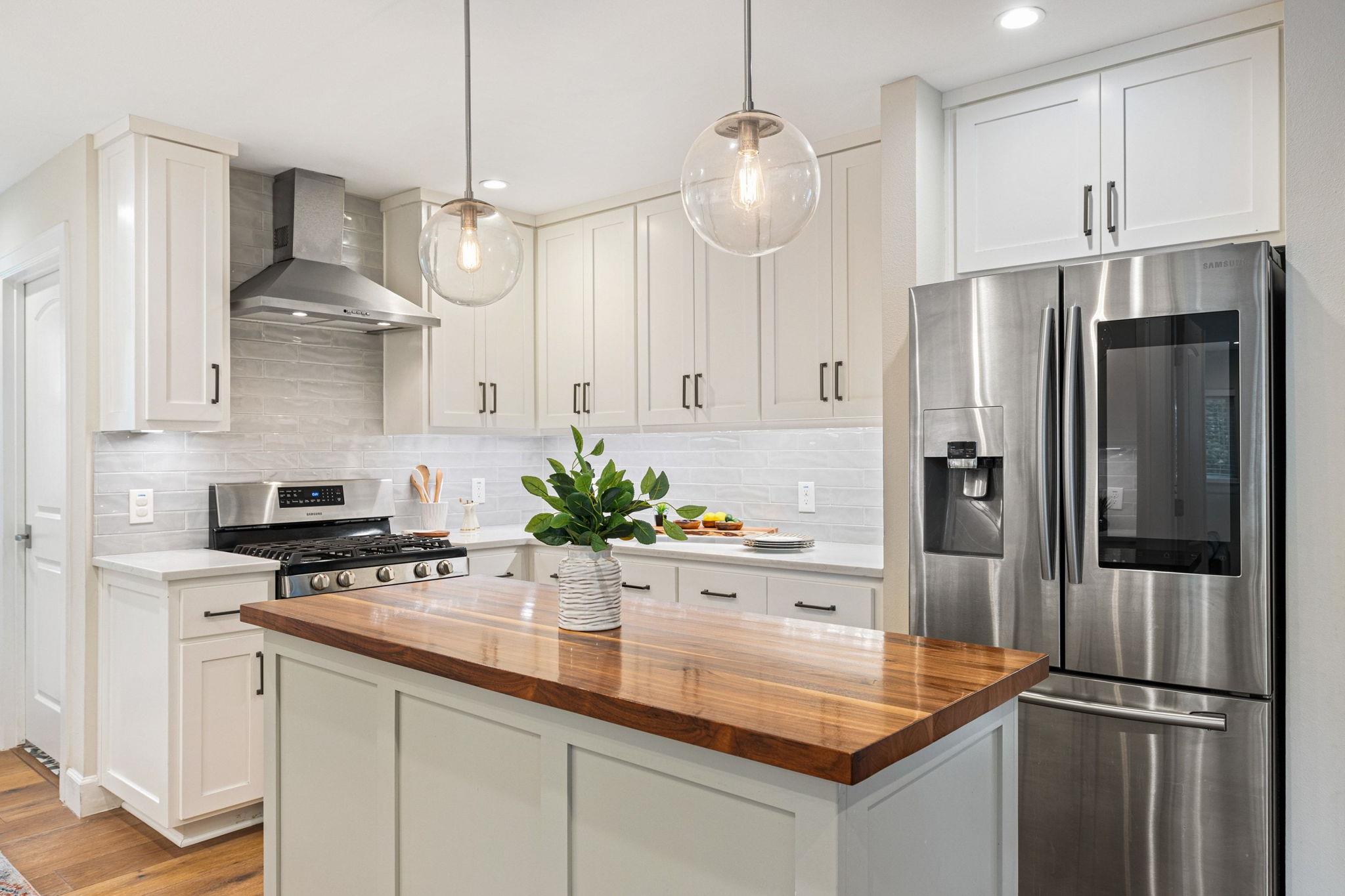 1711 Belford Dr, Austin, TX 78757