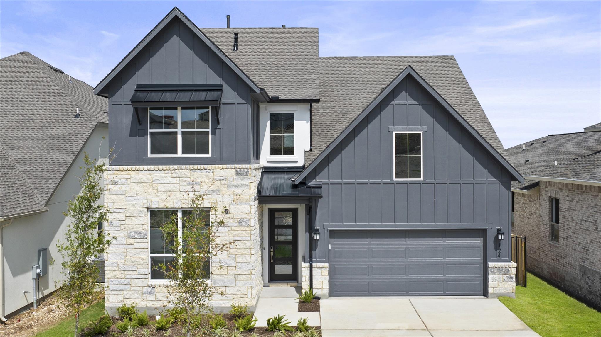 124 Ensberg Ln, Liberty Hill, TX 78642