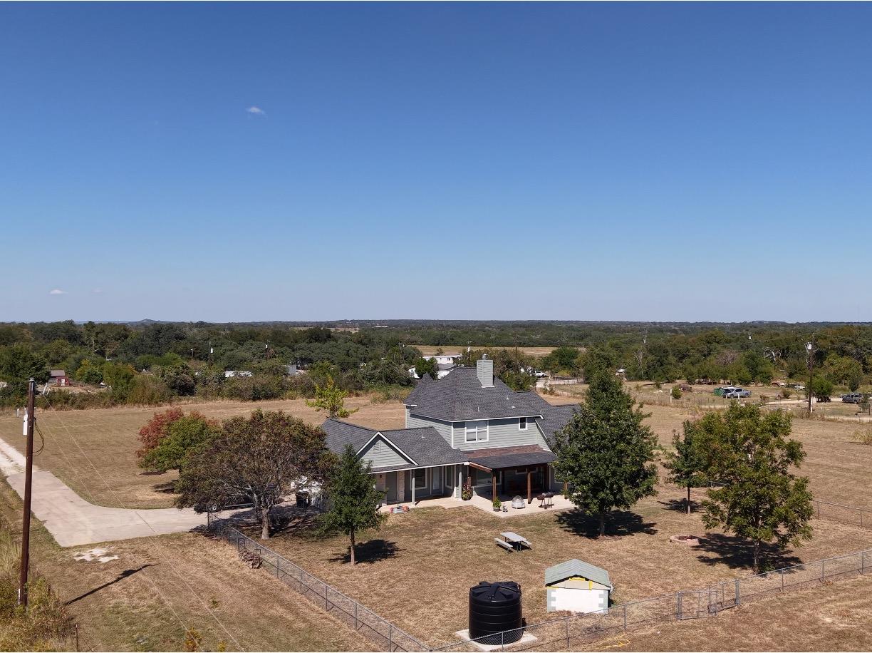 913 County Road 220, Florence, TX 76527