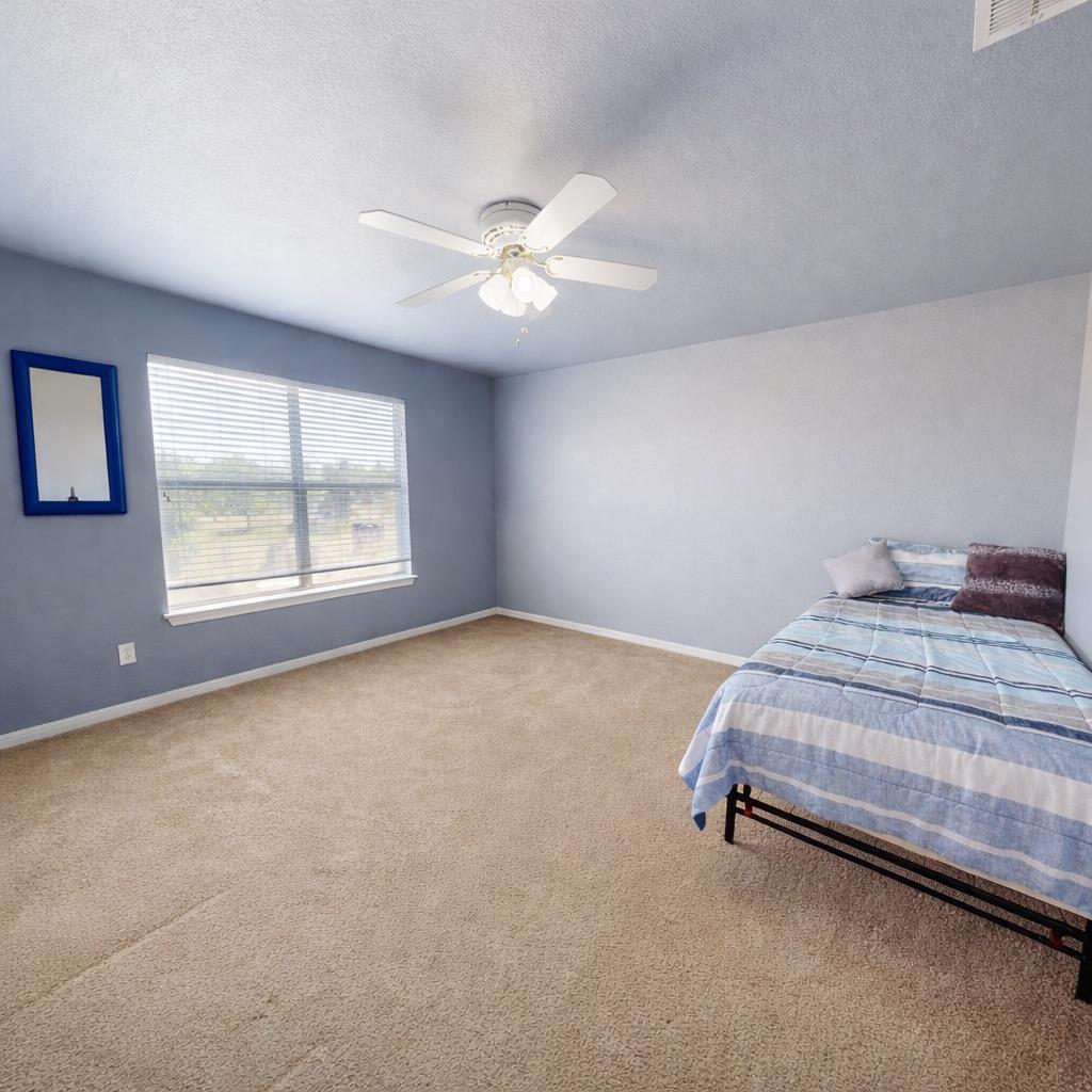 913 County Road 220, Florence, TX 76527