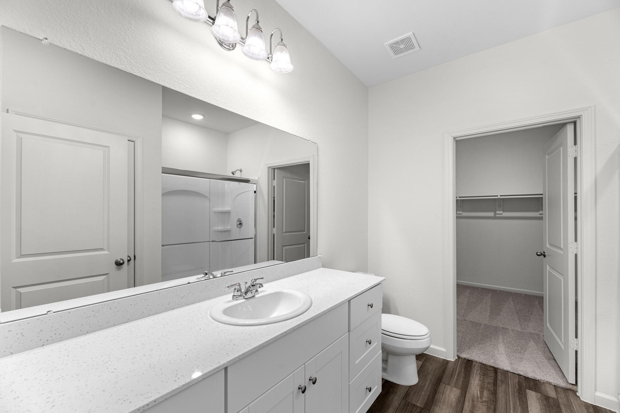 600 Sunlight Lake Blvd, Hutto, TX 78634