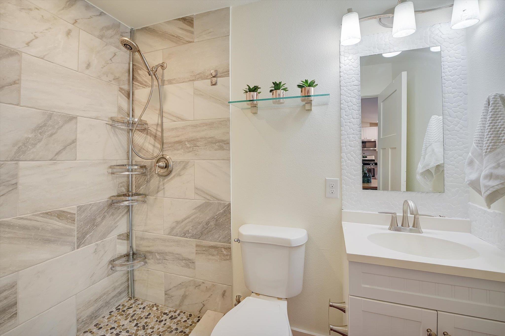 5704 Gloucester Ln # B, Austin, TX 78723