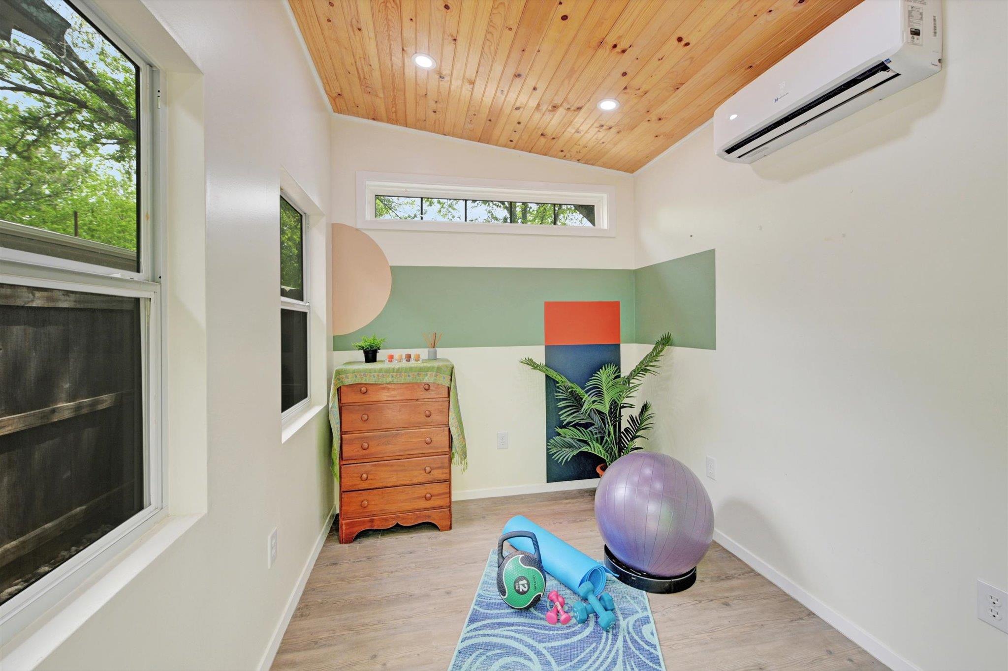 5704 Gloucester Ln # B, Austin, TX 78723