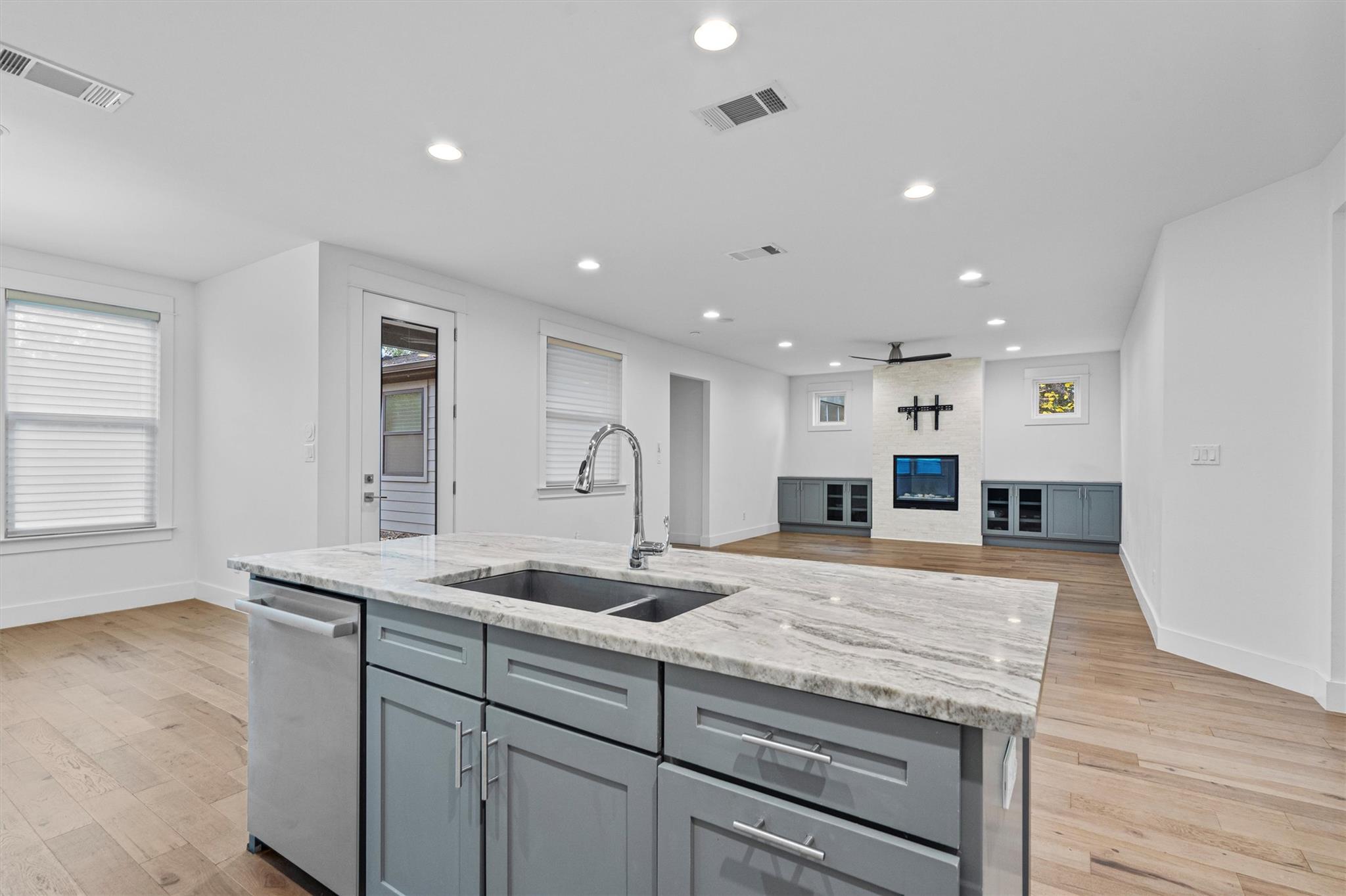 5415 Woodview Ave, Austin, TX 78756