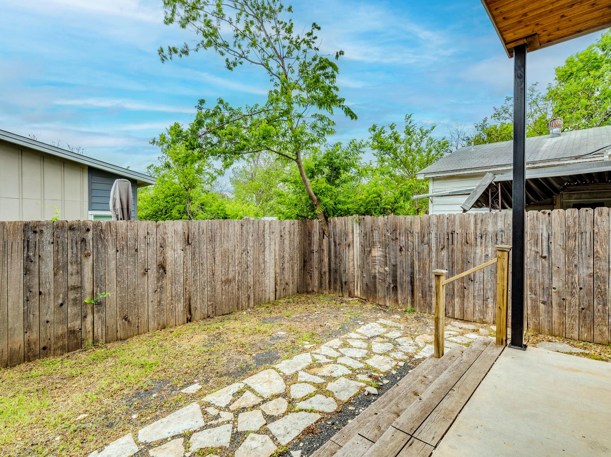 4707 Leslie Ave # A, Austin, TX 78721