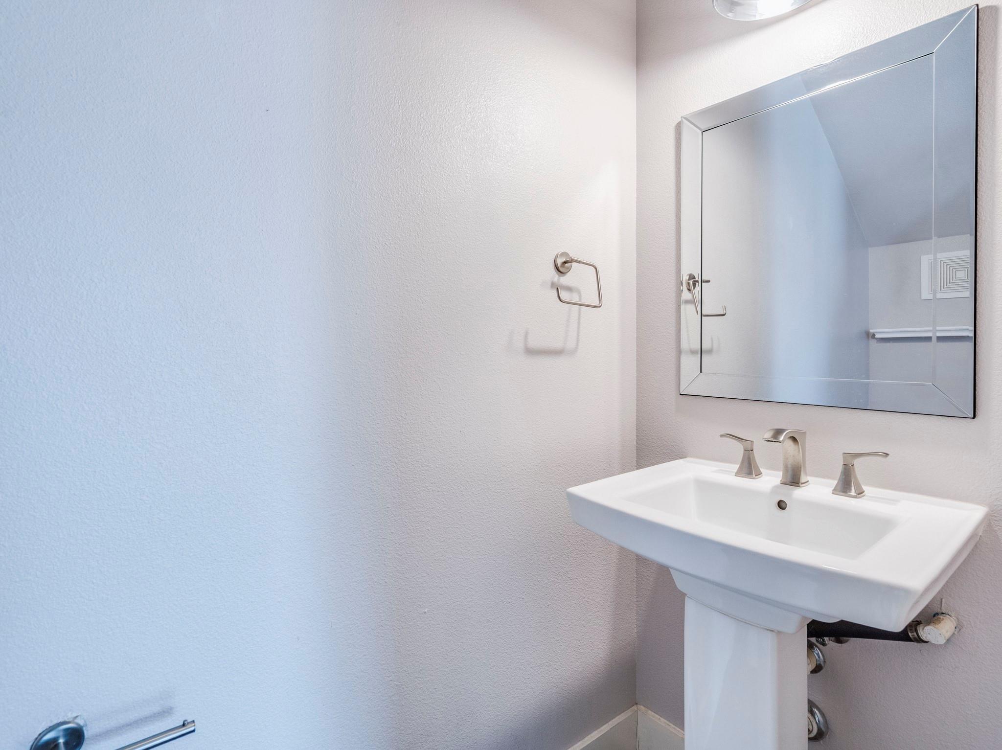 4707 Leslie Ave # A, Austin, TX 78721