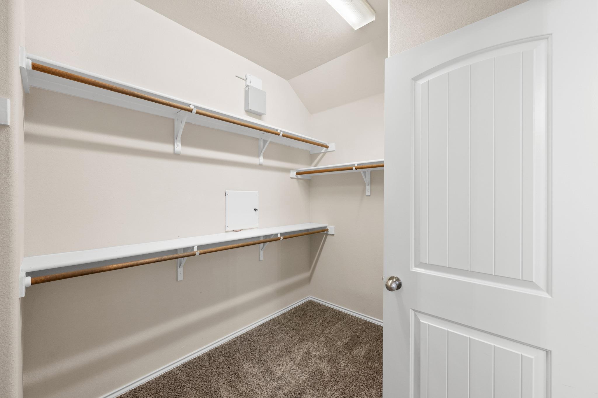 9513 Bentley Garner Ln, Austin, TX 78748