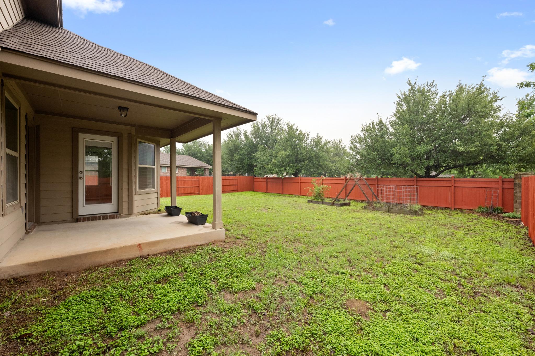 9513 Bentley Garner Ln, Austin, TX 78748