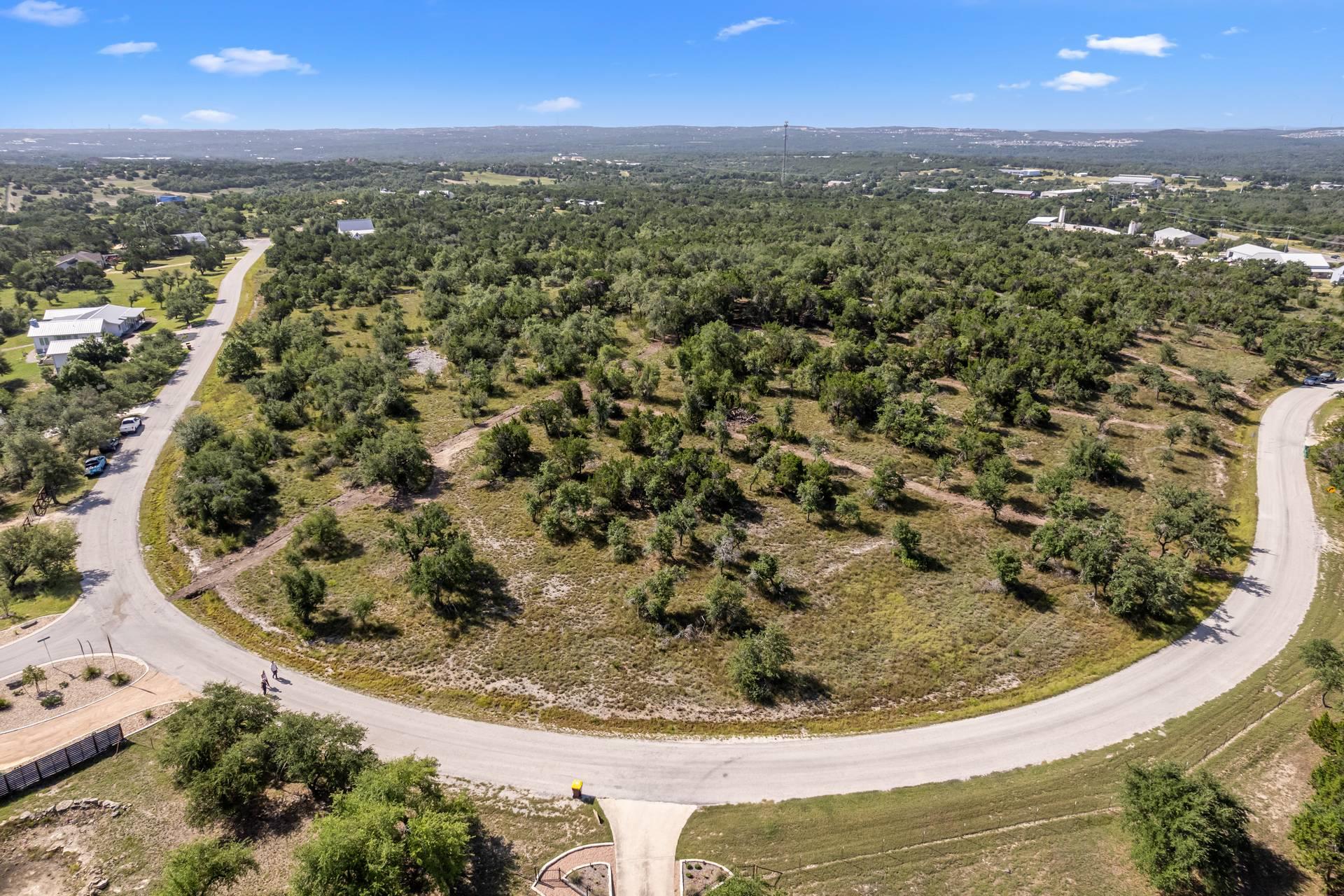 32000 Mirela Ann Rd, Dripping Springs, TX 78620