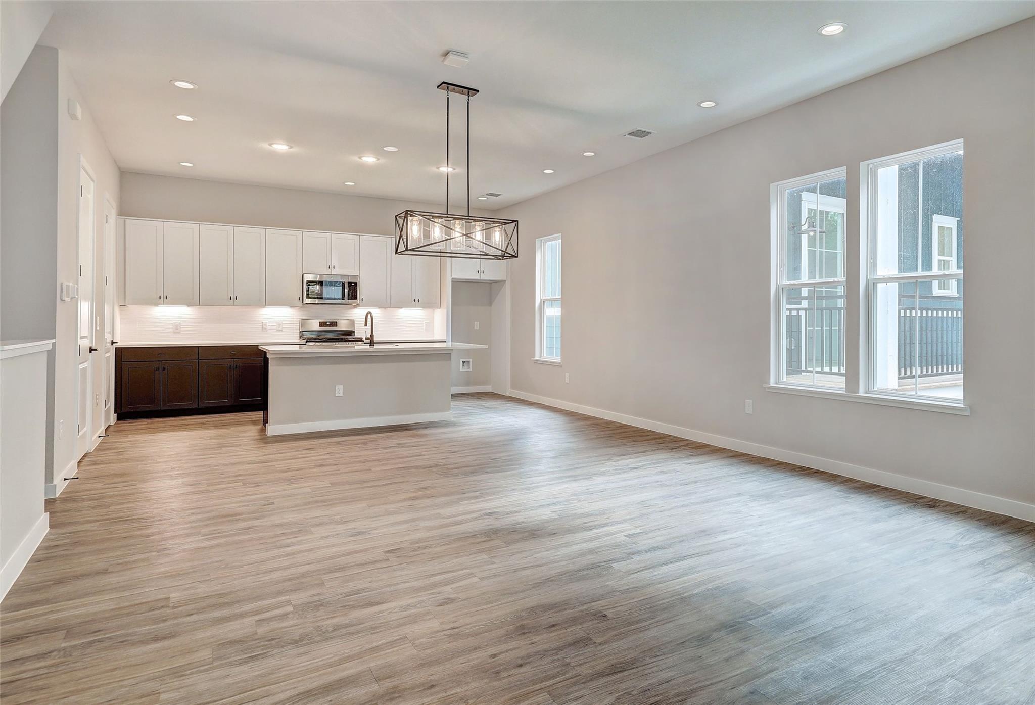 3809 Valley View Rd # 13, Austin, TX 78704