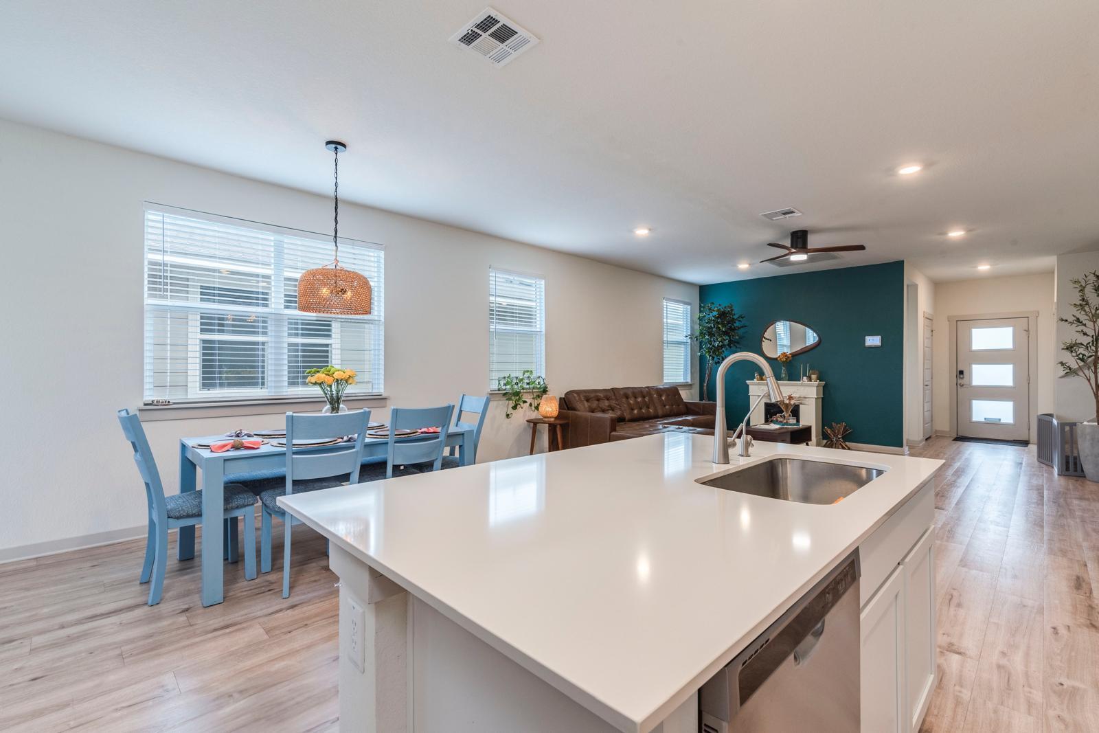 125 Cupreata Ln, Leander, TX 78641