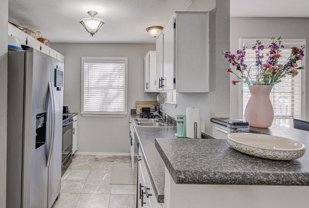 417 Fantail Loop # B, Lakeway, TX 78734