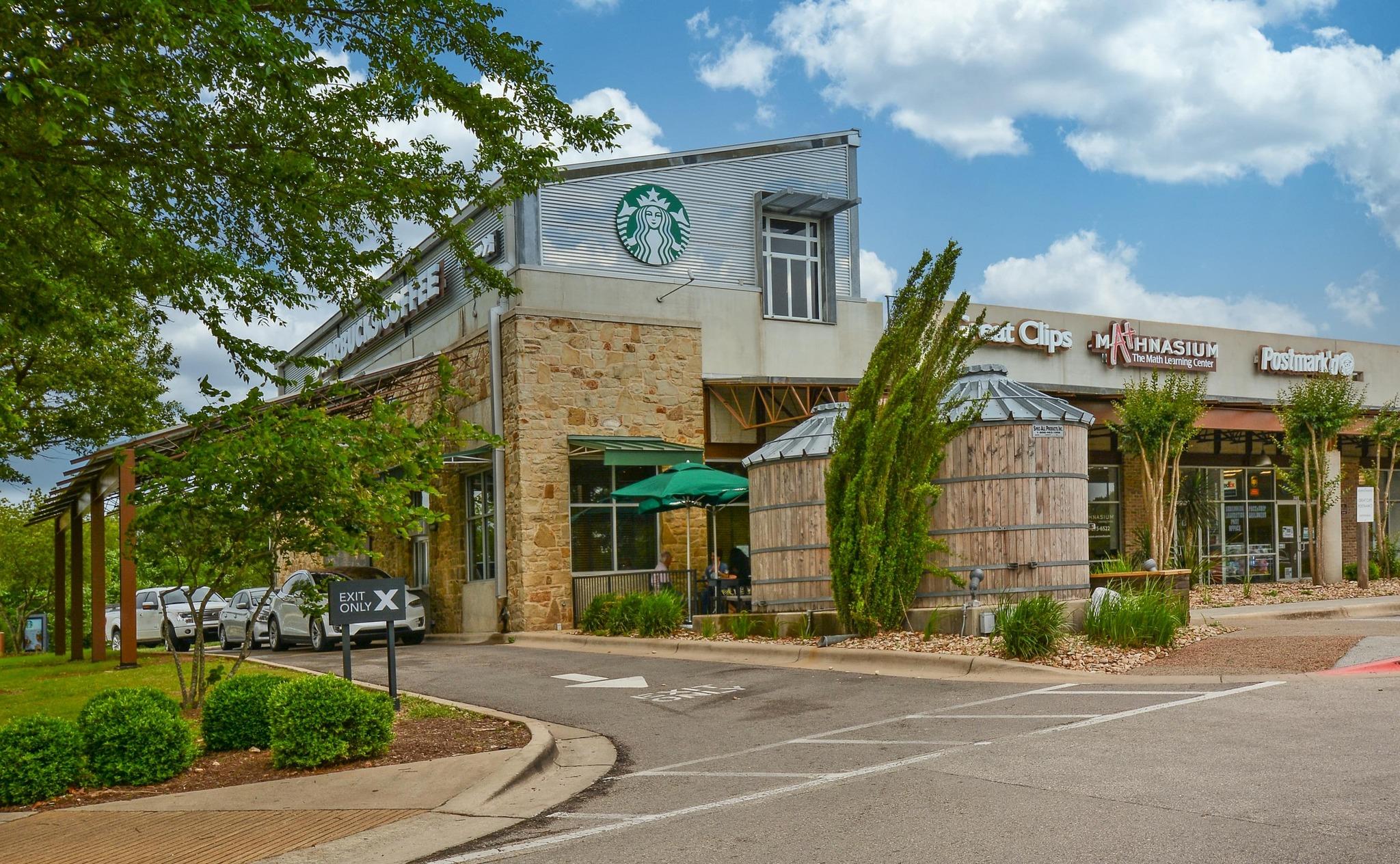 6408 Magenta Ln, Austin, TX 78739