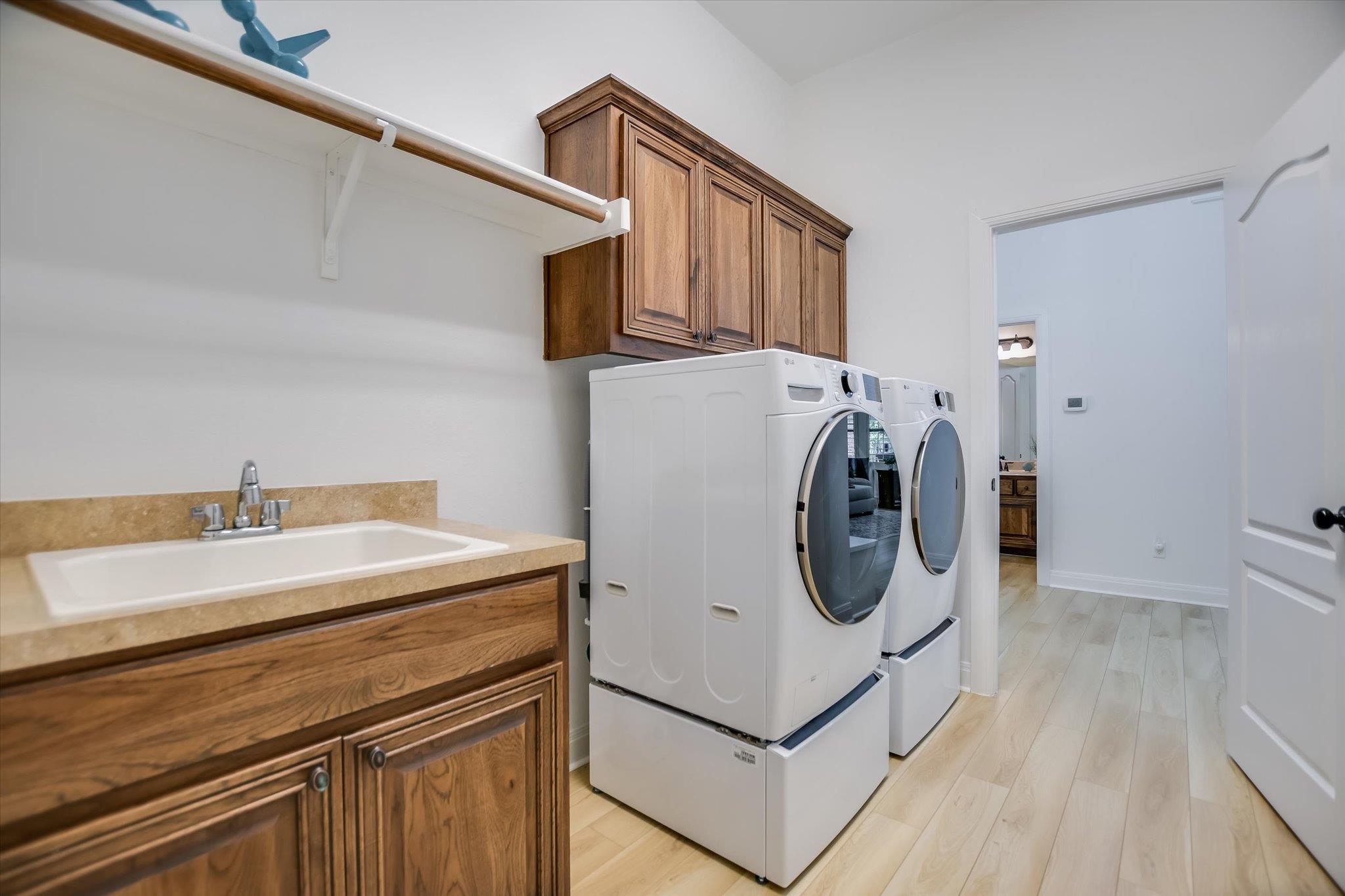 16012 Zagros Way, Austin, TX 78738