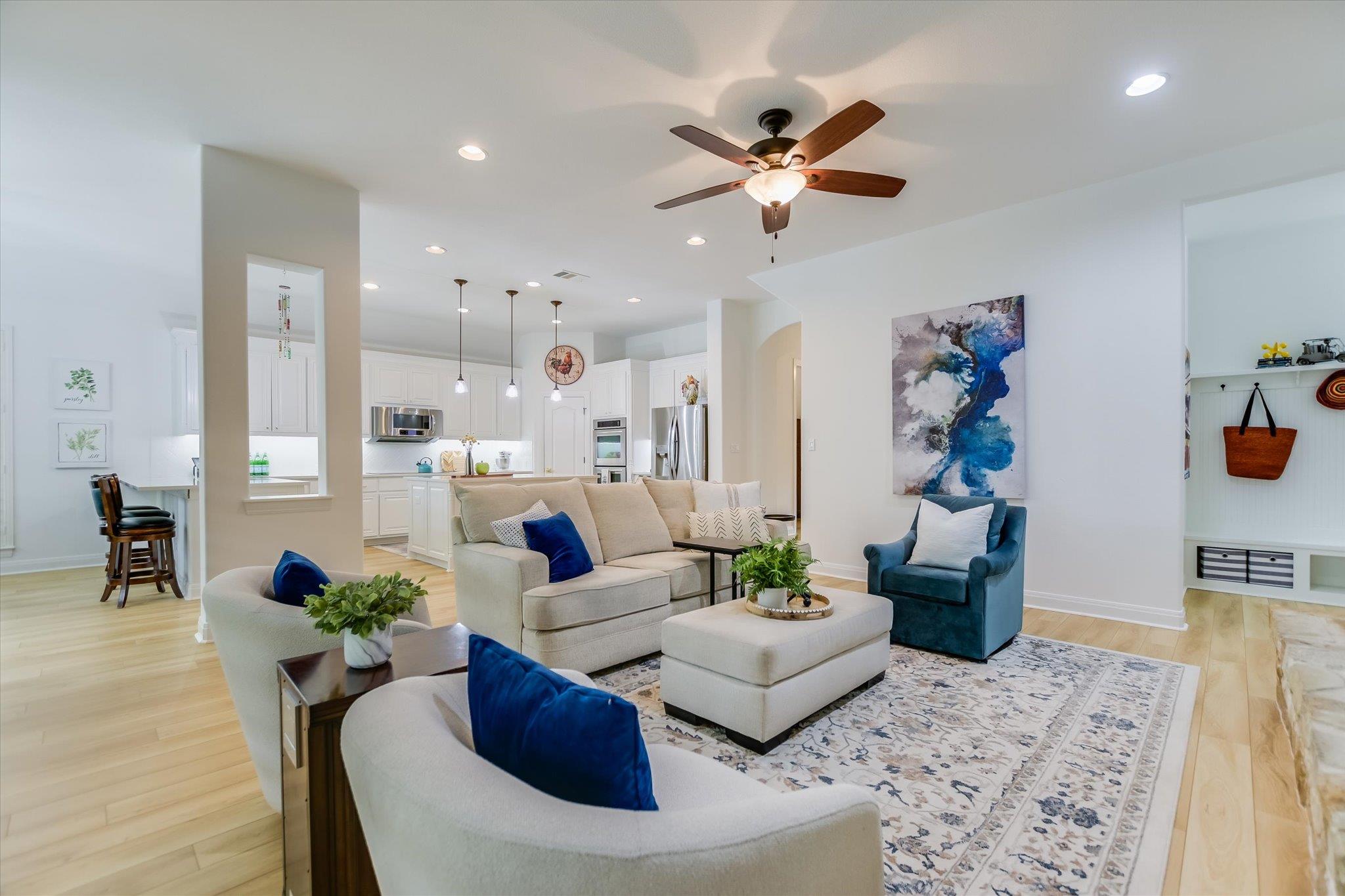 16012 Zagros Way, Austin, TX 78738