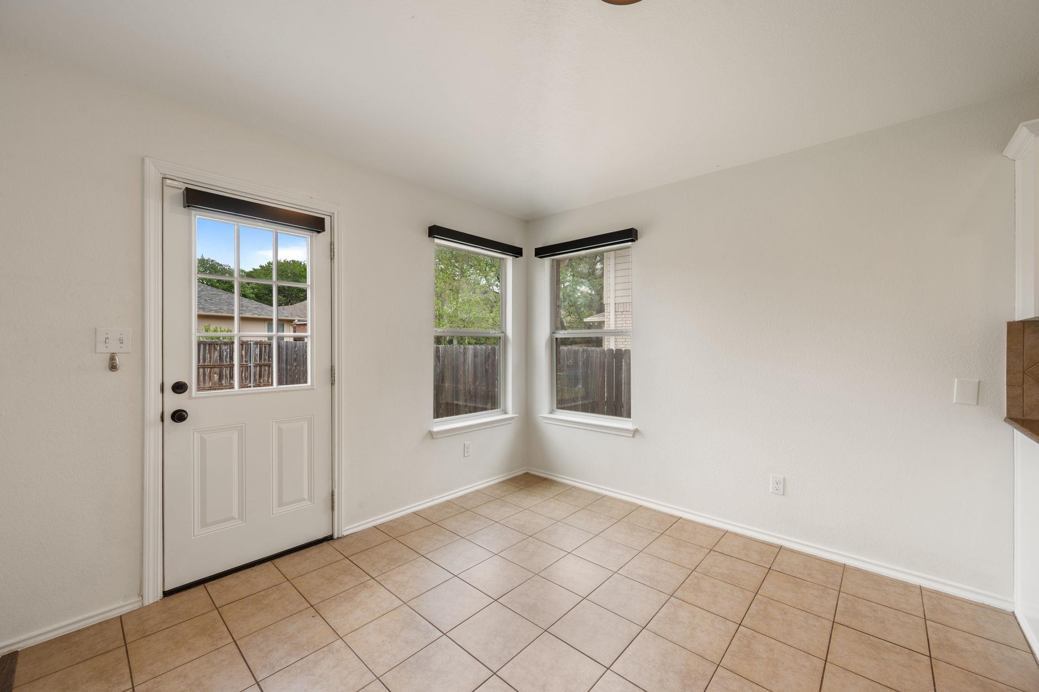 1812 McClannahan Dr, Austin, TX 78748