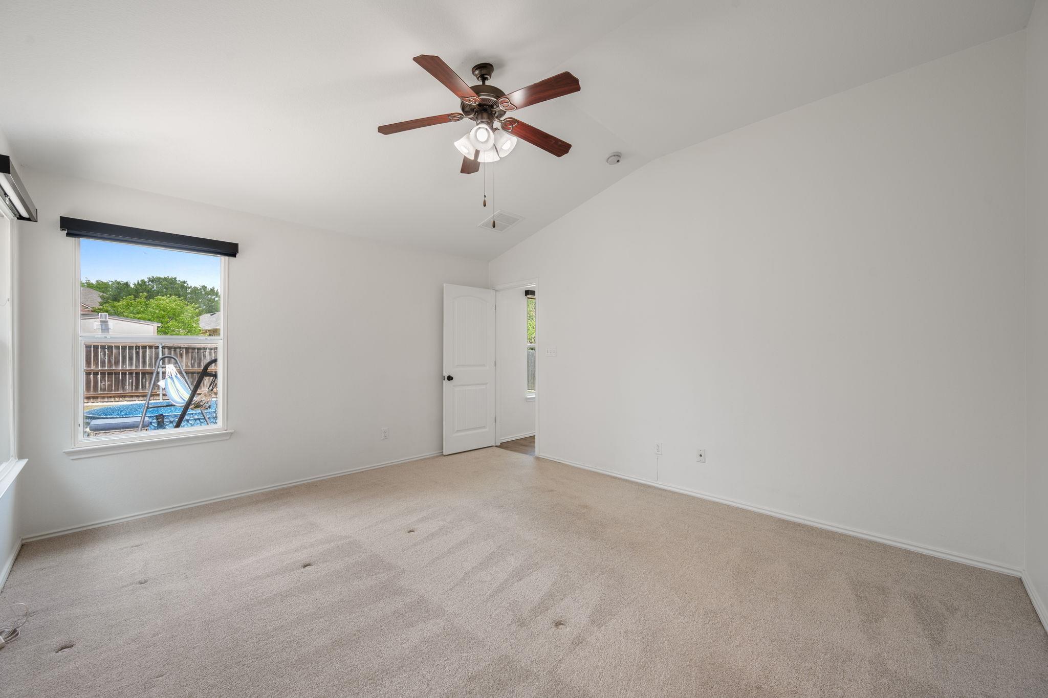 1812 McClannahan Dr, Austin, TX 78748