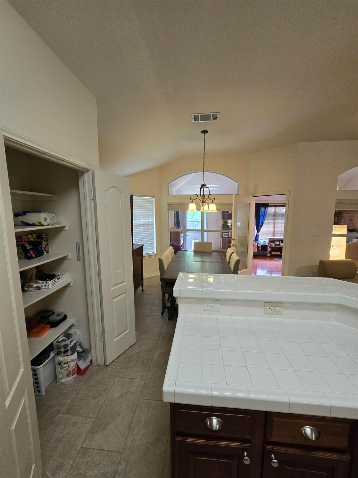 3725 Cheyenne St, Round Rock, TX 78665