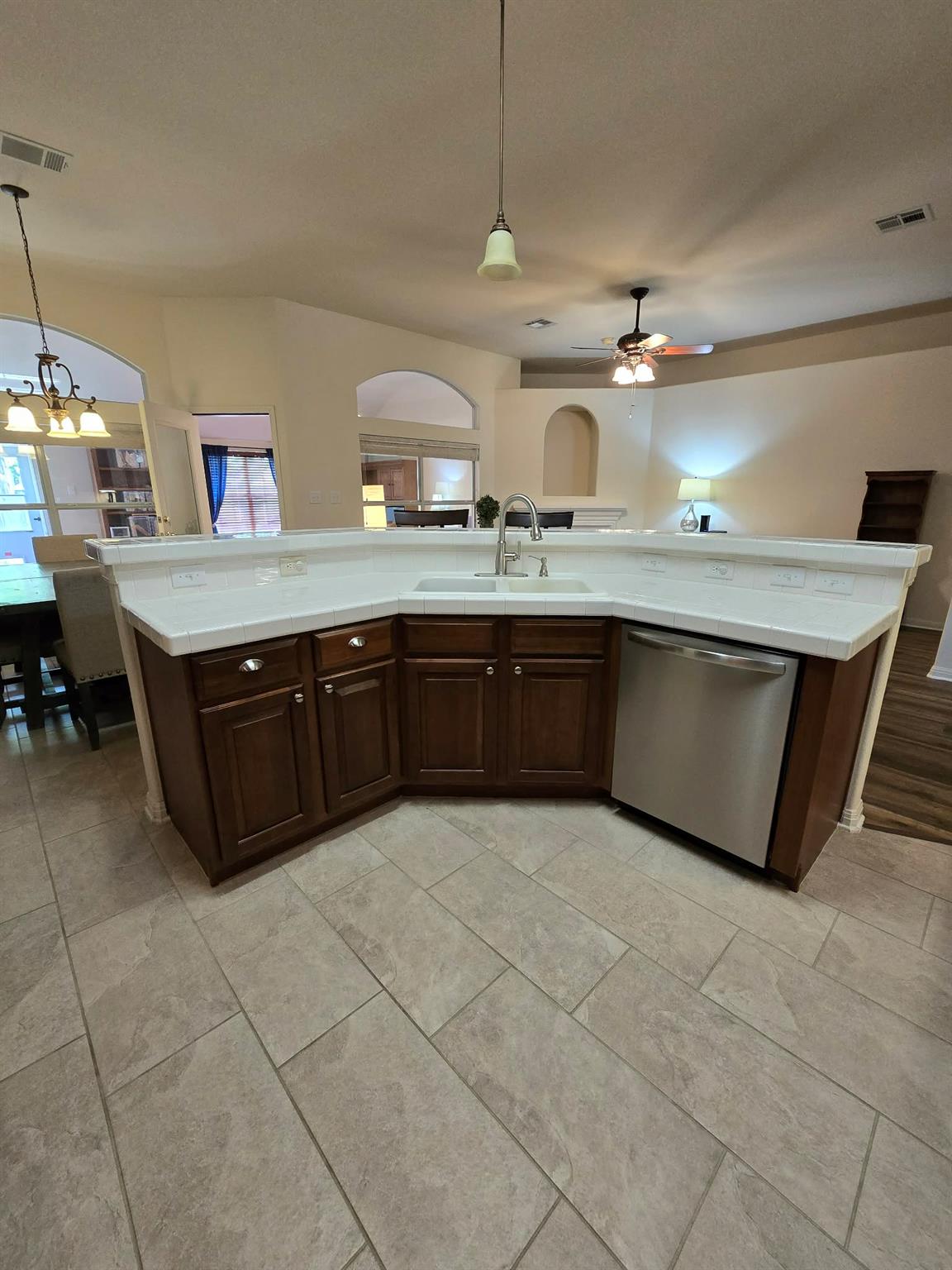 3725 Cheyenne St, Round Rock, TX 78665