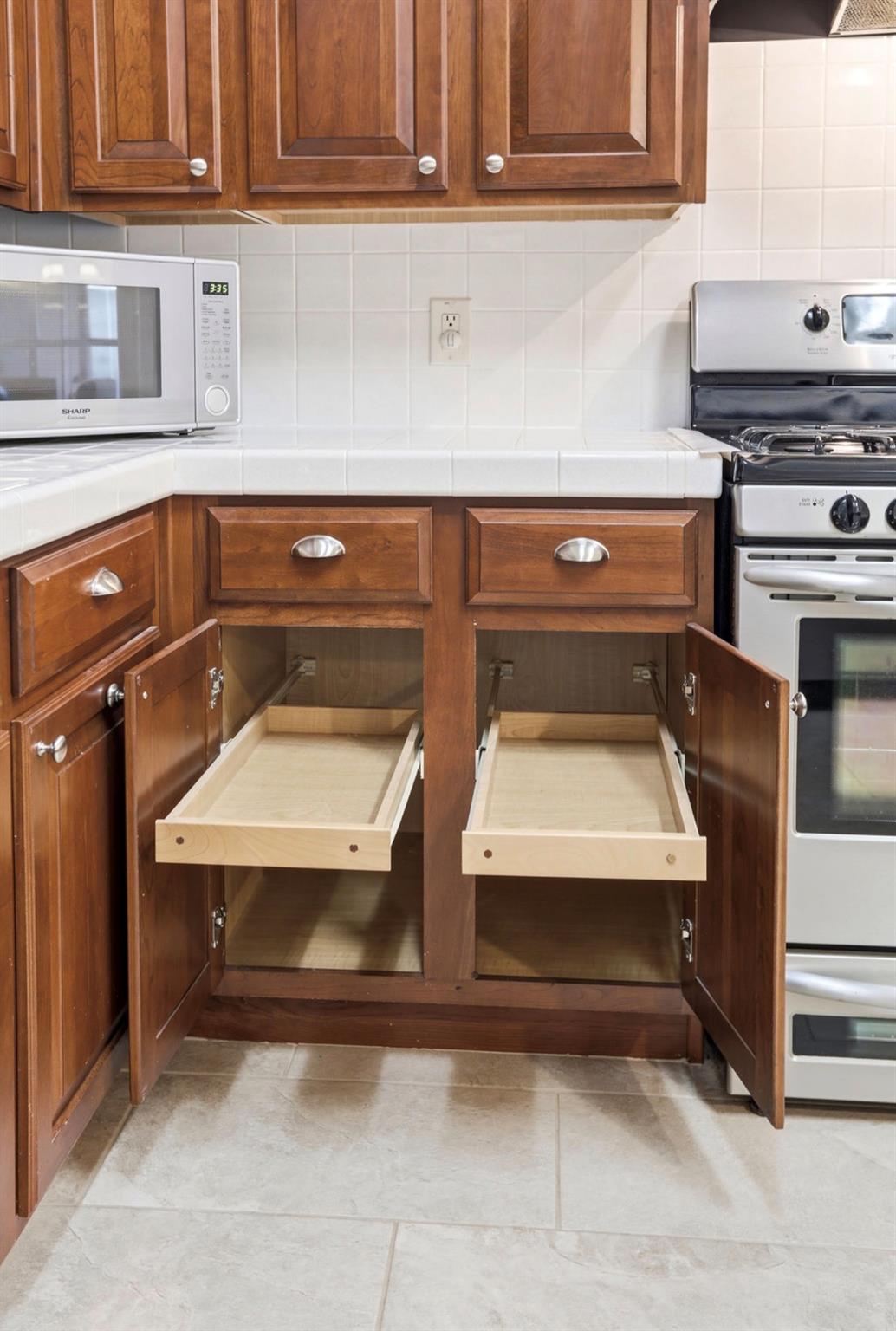 3725 Cheyenne St, Round Rock, TX 78665