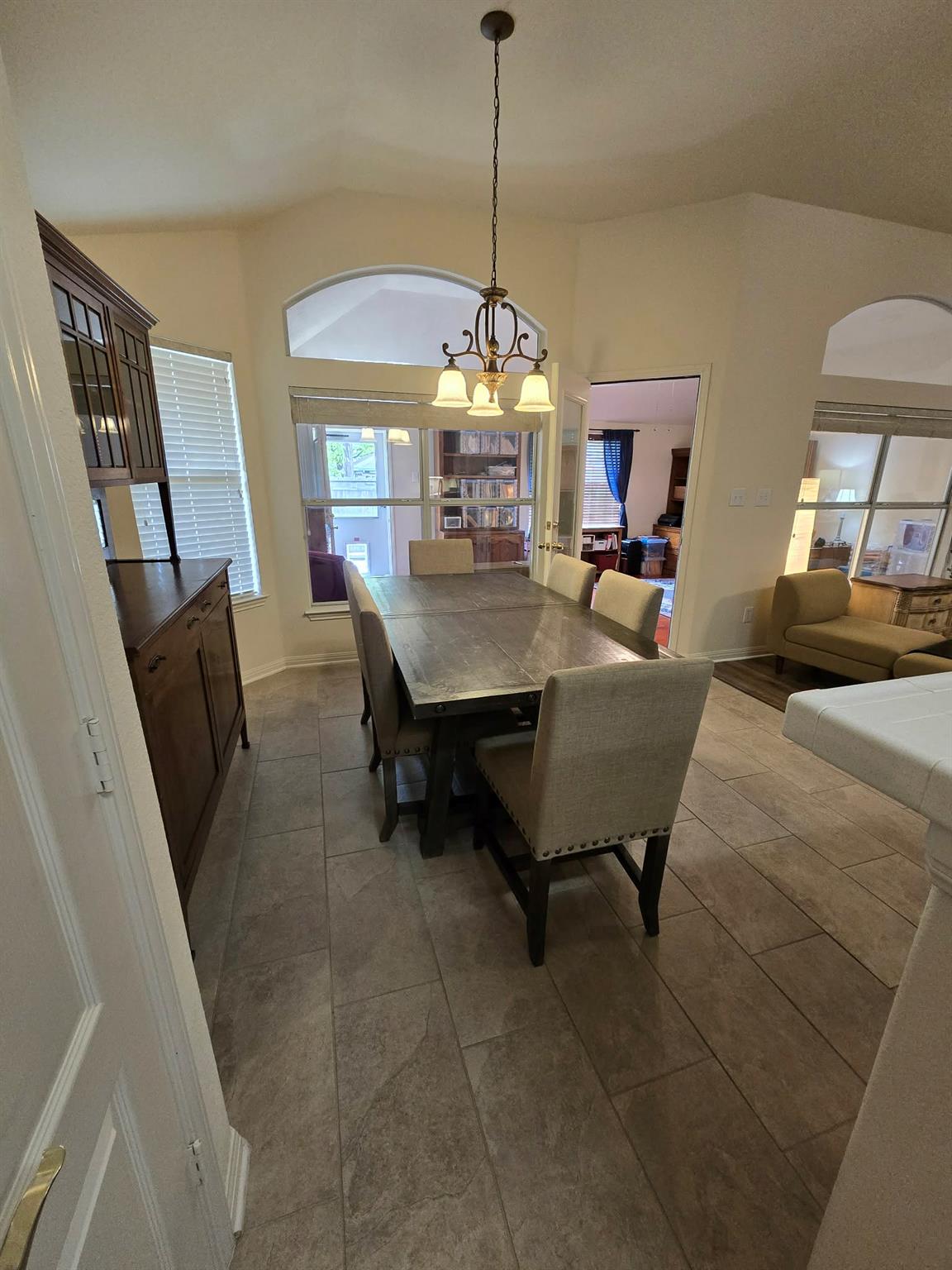 3725 Cheyenne St, Round Rock, TX 78665