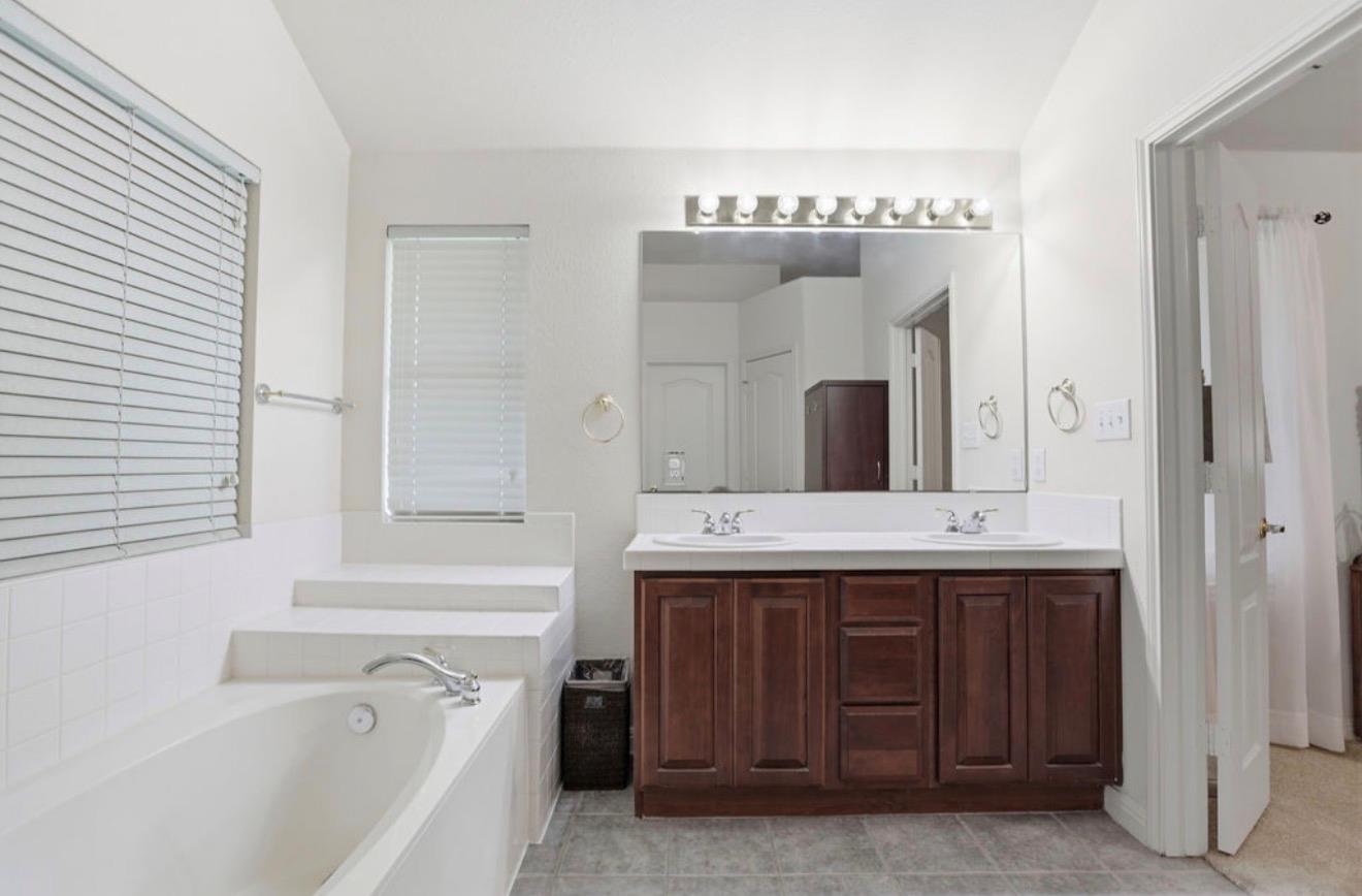 3725 Cheyenne St, Round Rock, TX 78665