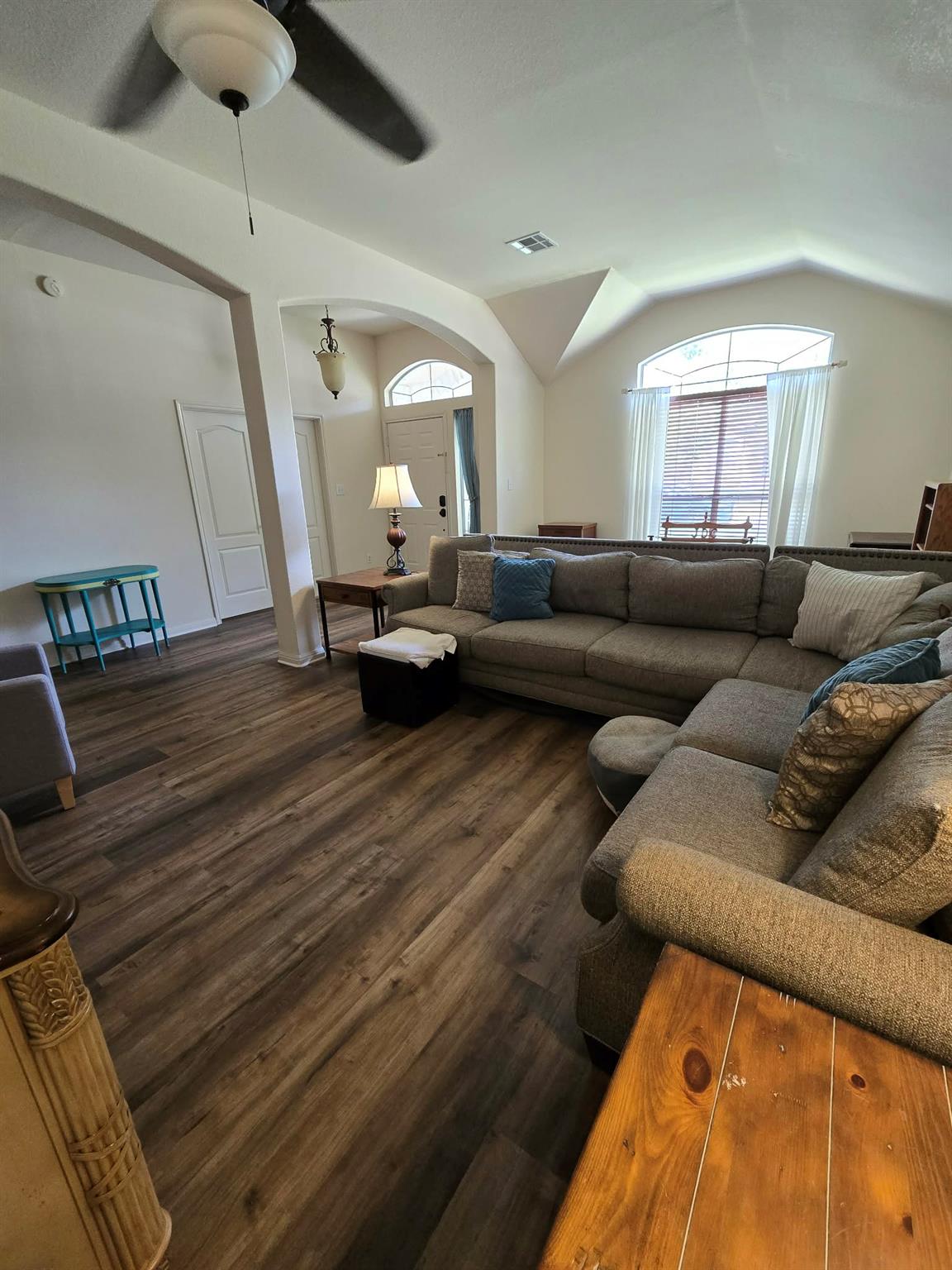 3725 Cheyenne St, Round Rock, TX 78665