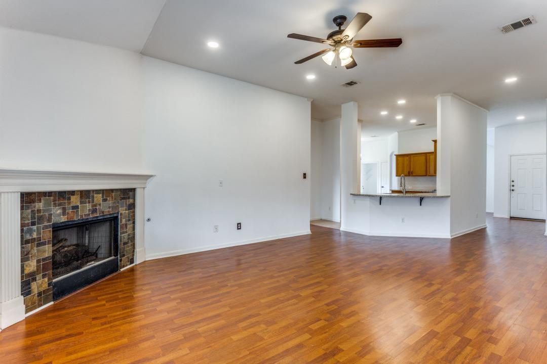 648 Columbine Ave, Cedar Park, TX 78613