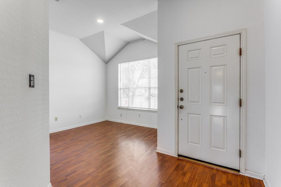 648 Columbine Ave, Cedar Park, TX 78613