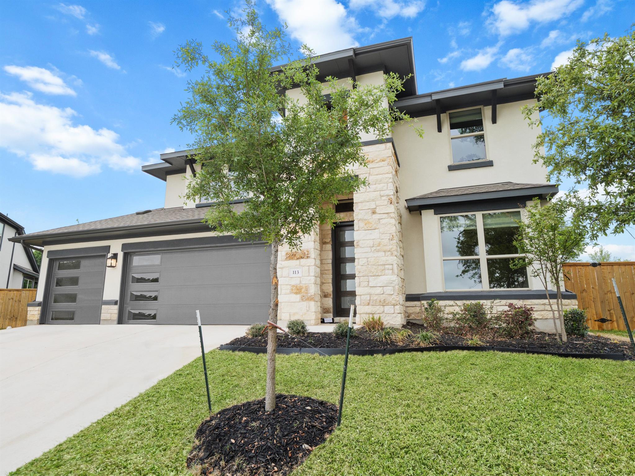 113 Edgemoor Cv, Georgetown, TX 78628
