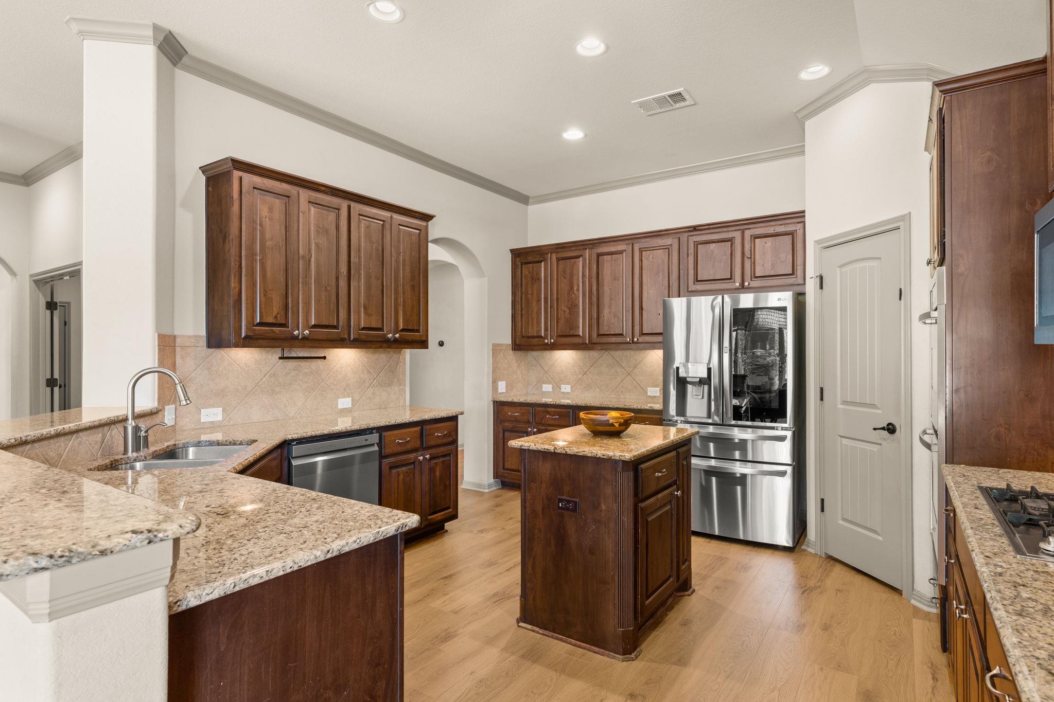 13670 Mesa Verde Dr, Austin, TX 78737