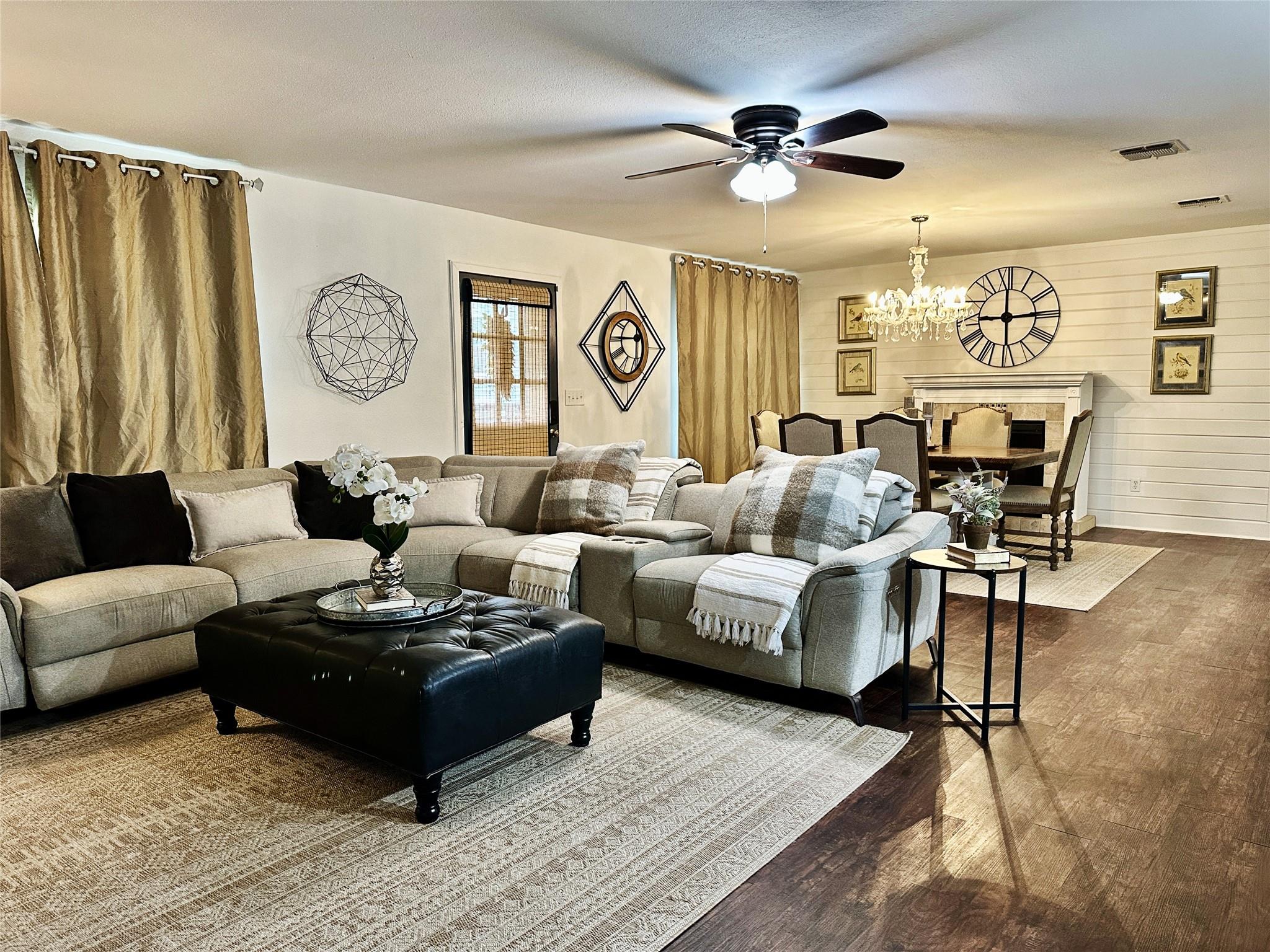 890 Highway 21 E, Bastrop, TX 78602