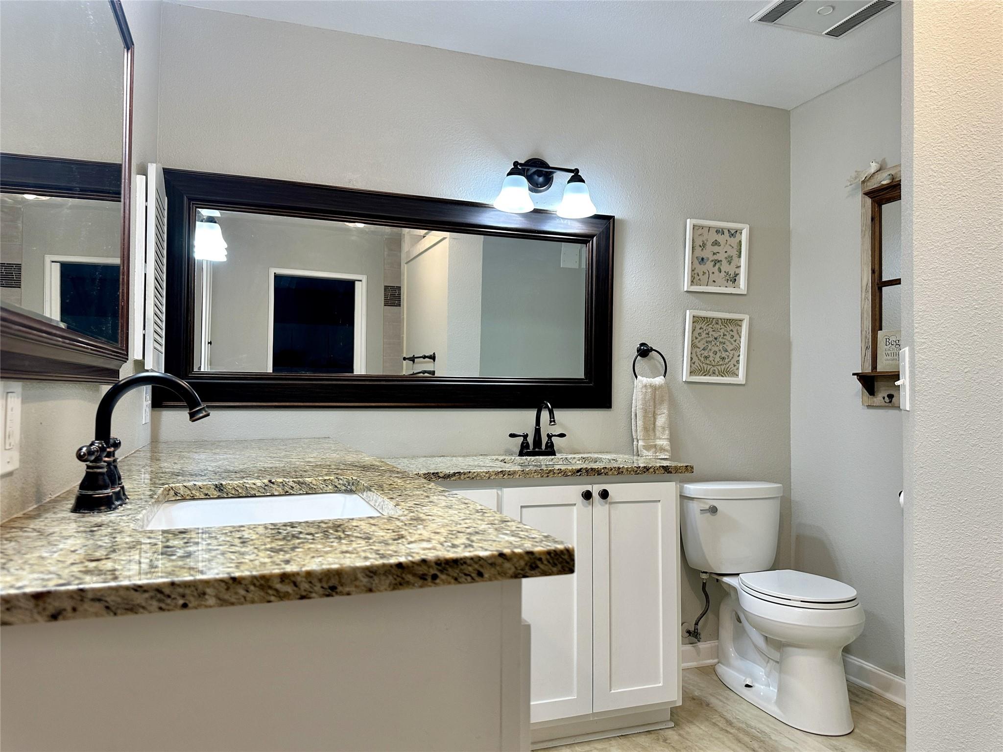 890 Highway 21 E, Bastrop, TX 78602