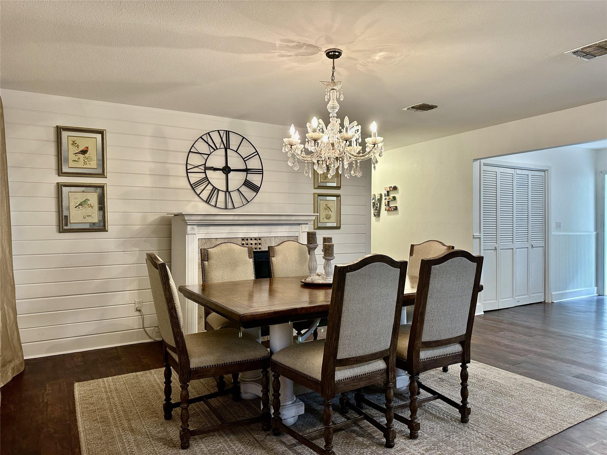 890 Highway 21 E, Bastrop, TX 78602