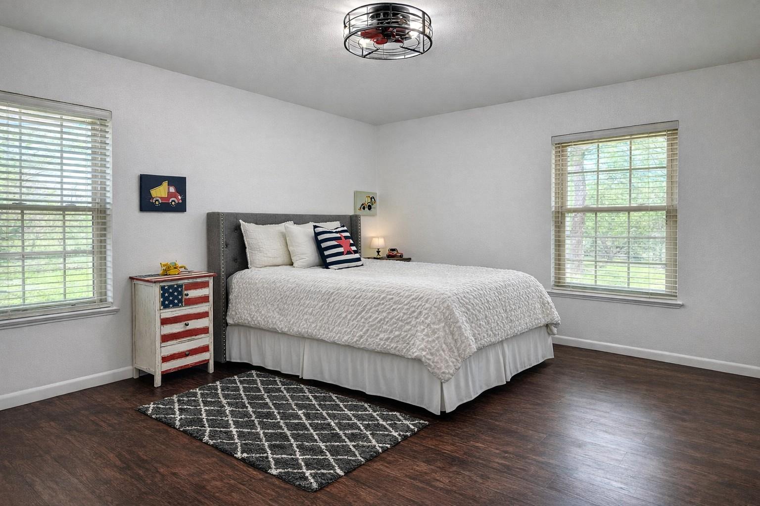 890 Highway 21 E, Bastrop, TX 78602