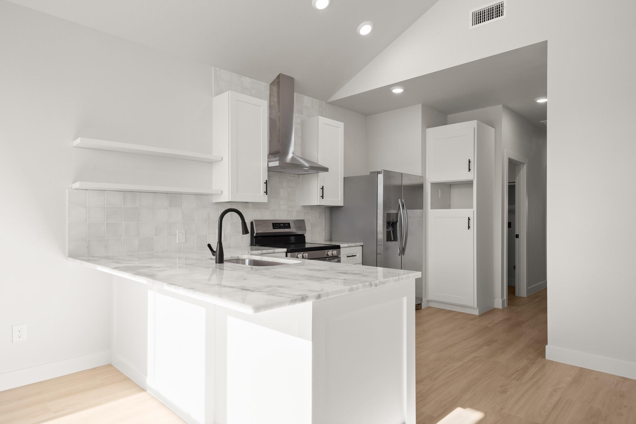 306 S Avenue P # B, Marble Falls, TX 78654