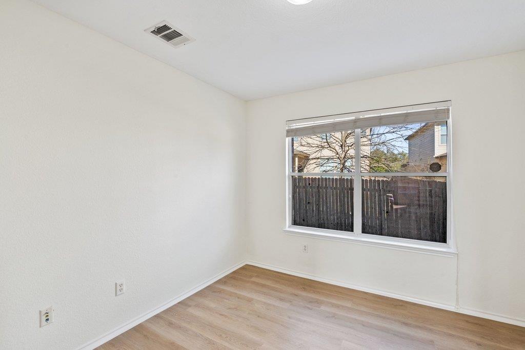 11416 Dog Leg Dr, Austin, TX 78717