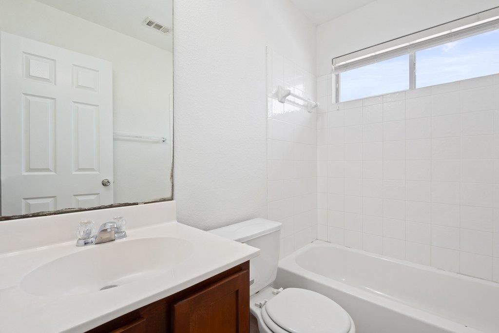 11416 Dog Leg Dr, Austin, TX 78717