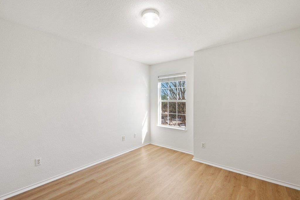 11416 Dog Leg Dr, Austin, TX 78717