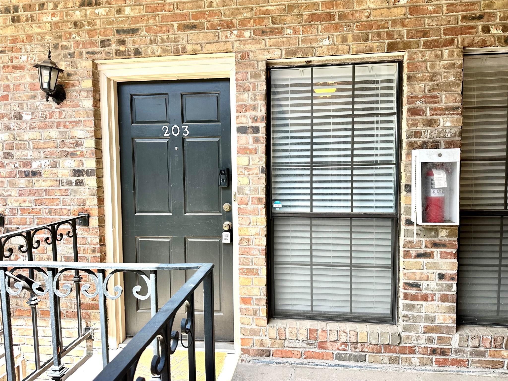 2801 Rio Grande St # 203, Austin, TX 78705