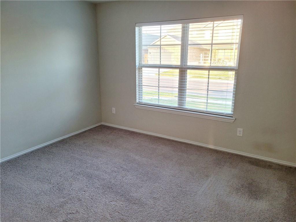 300 Bright Star Ln, Georgetown, TX 78628