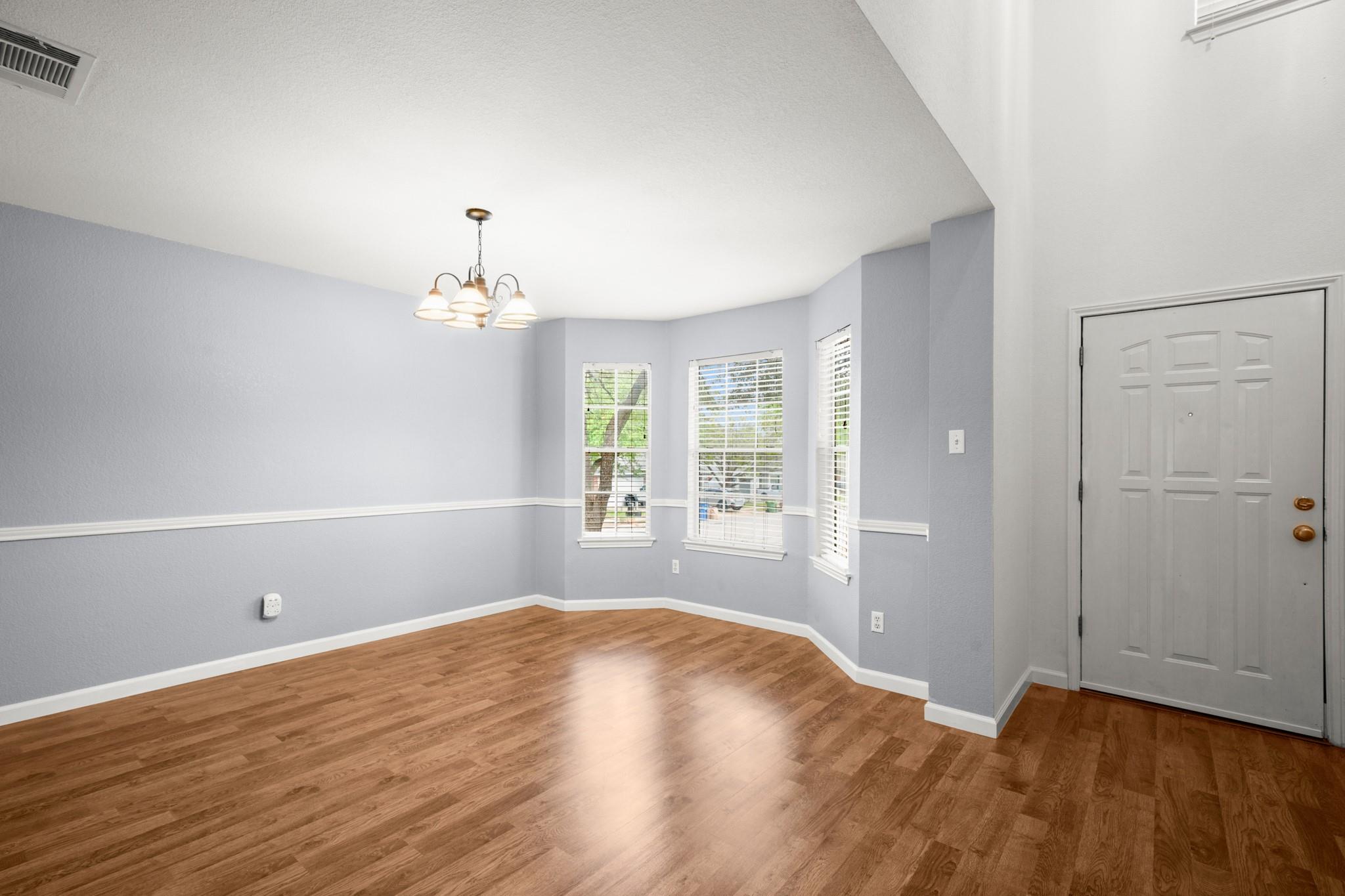 2001 Erika Cv, Round Rock, TX 78664