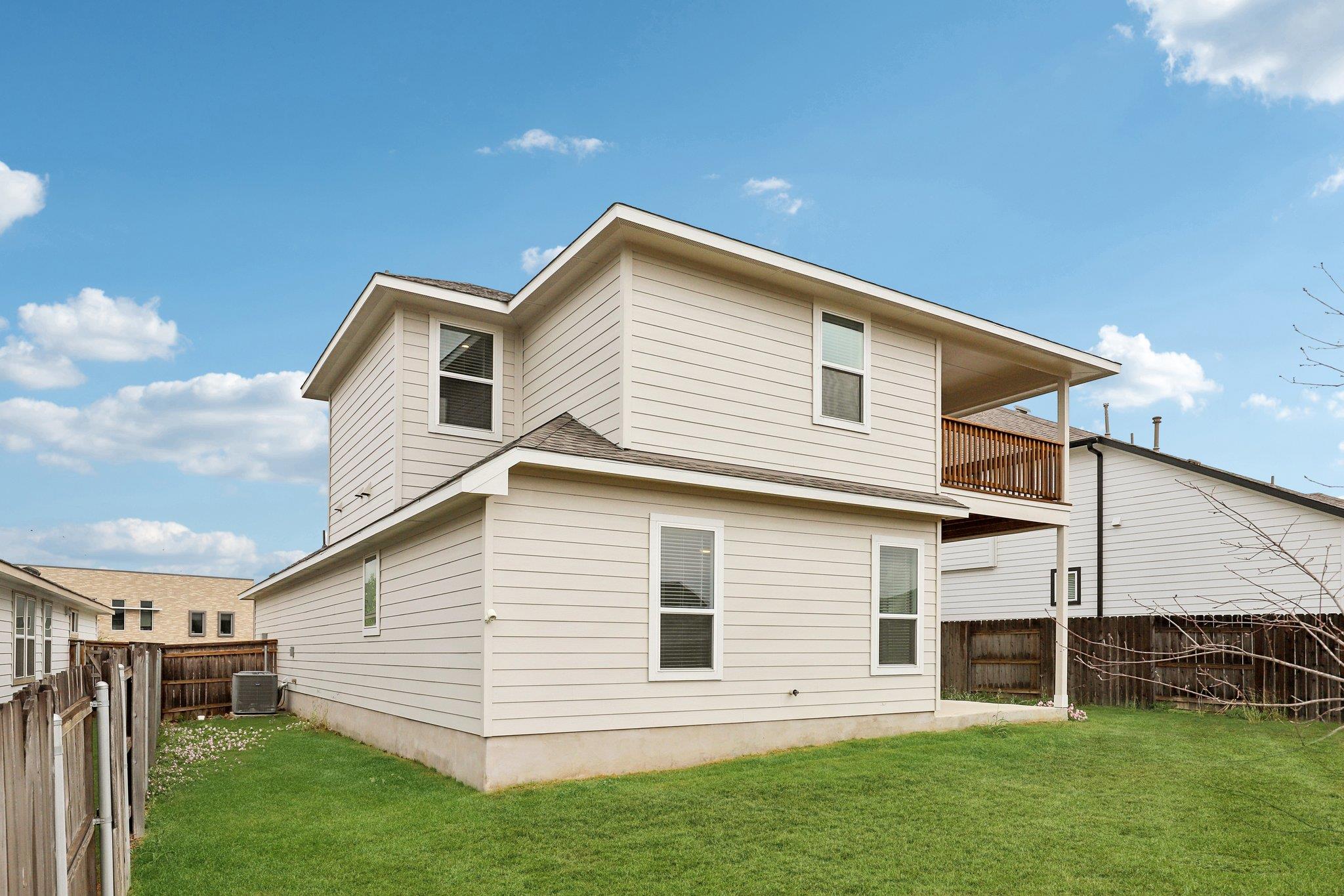 319 William Moon Way, San Marcos, TX 78666